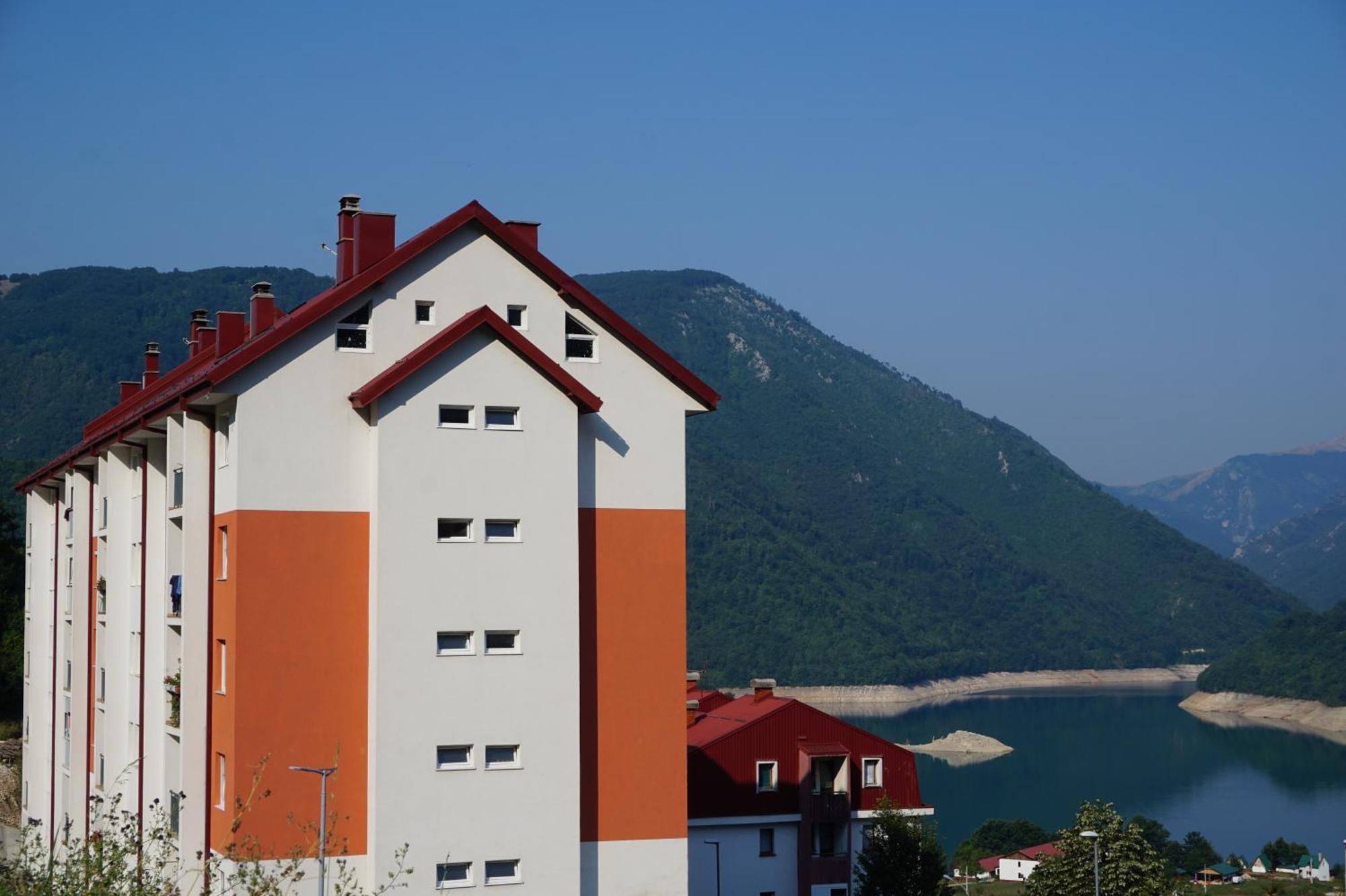 Apartman Petra Lux Плужине Экстерьер фото