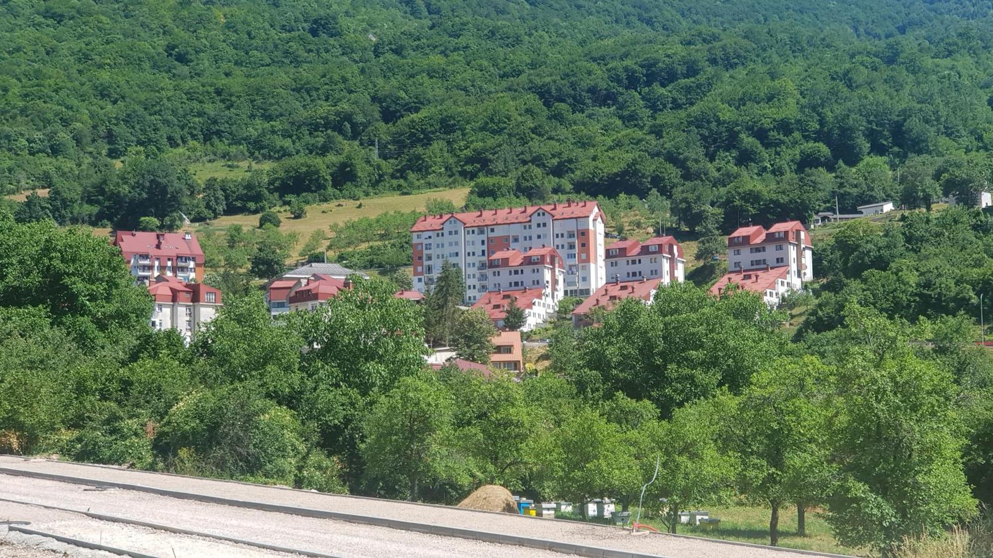 Apartman Petra Lux Плужине Экстерьер фото